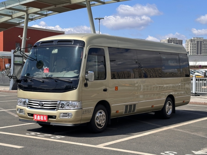 豪华丰田考斯特（19座）