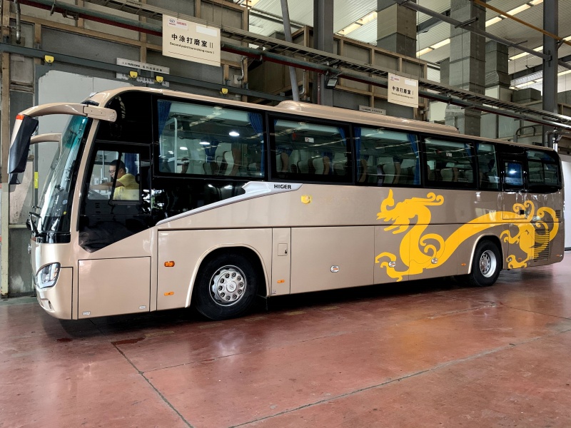 大巴车（33-55座）